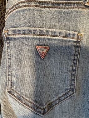 Guess Lightwash Skinny Jeans